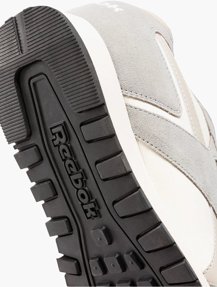 ロンウッド　スライドオンディスIII 95/600 MyRunway | Shop Reebok Grey 3 Chalk & Moonstone Glide Sneakers for